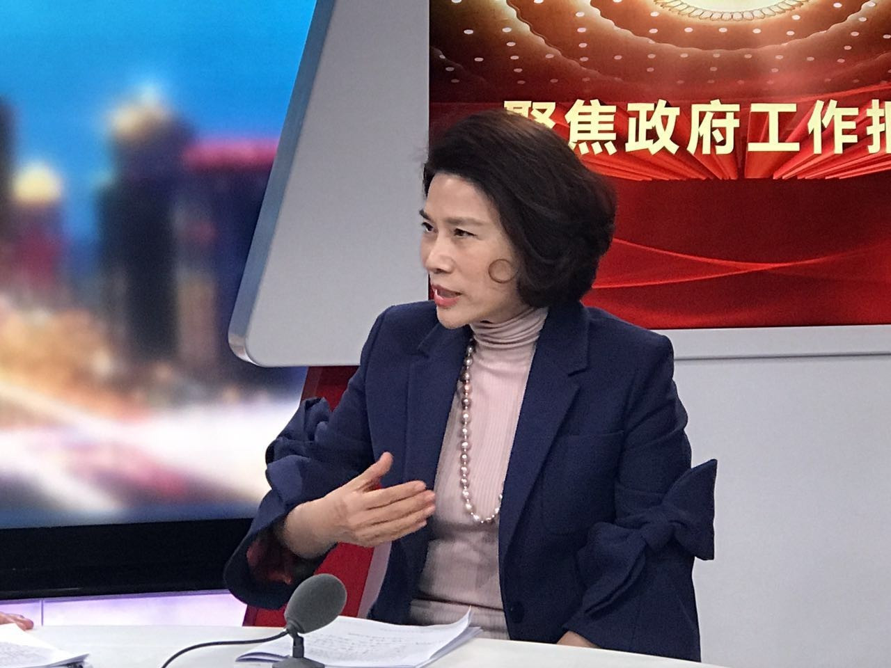 宋楠：疑台风天鸽引珠海银隆钛酸锂电动大巴“自燃”