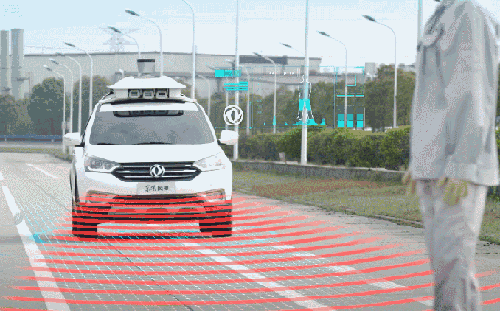 东风风神黑科技“军团”再添猛将，小型SUV AX4强势登陆成都车展