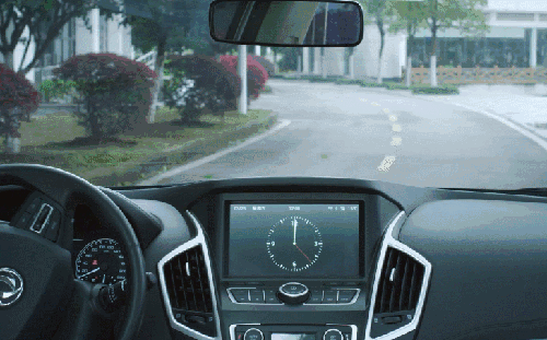 东风风神黑科技“军团”再添猛将，小型SUV AX4强势登陆成都车展