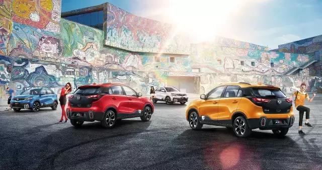 东风风神黑科技“军团”再添猛将，小型SUV AX4强势登陆成都车展