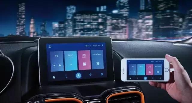 东风风神黑科技“军团”再添猛将，小型SUV AX4强势登陆成都车展