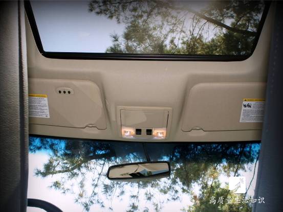 汽车天窗竟然有这6大妙用，千万不要浪费了！