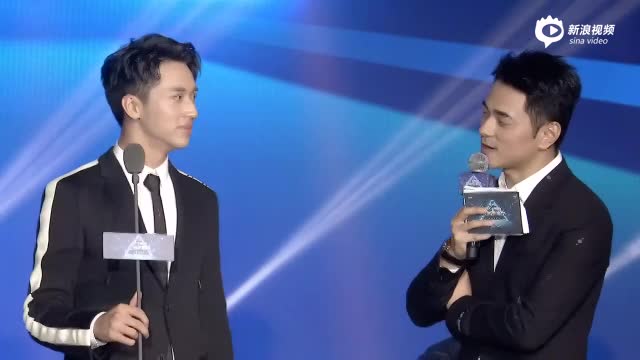 亚洲新歌榜许魏洲彭昱畅互动