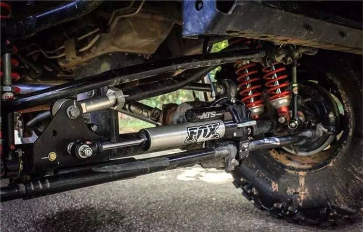 牧马人改装六寸双绞牙案例 白龙马进化论