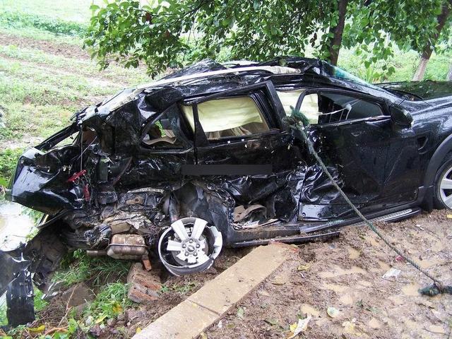 长安CX70，就是禁撞