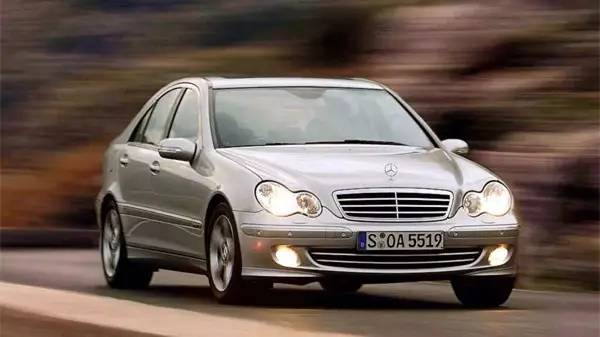 百年世家里的“小鲜肉”，奔驰C级逆袭史