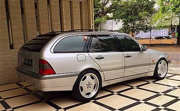 百年世家里的“小鲜肉”，奔驰C级逆袭史