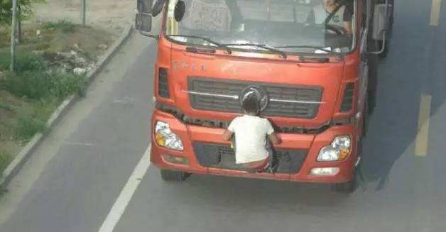 [转帖]冤枉！安好了车牌，也没有遮挡，却被扣12分？