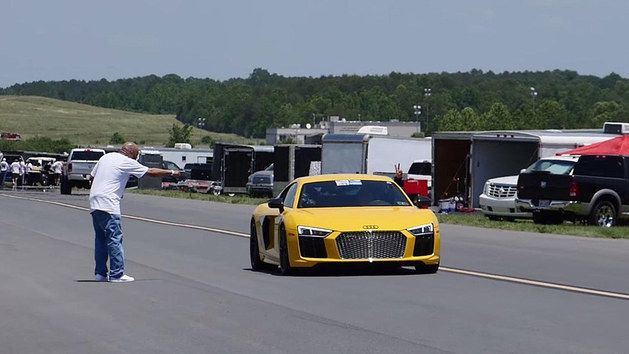 全球最快奥迪R8诞生 极速394公里/小时