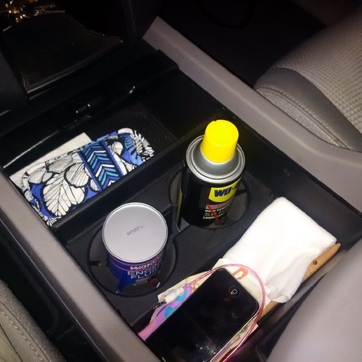 孤独的飞行员——本田Pilot。