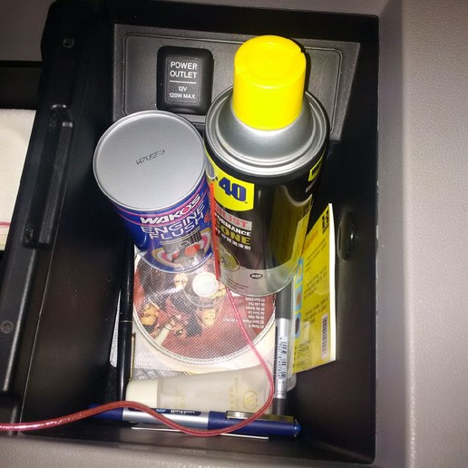 孤独的飞行员——本田Pilot。