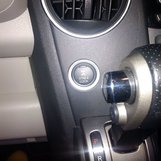 孤独的飞行员——本田Pilot。