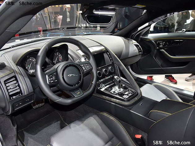 捷豹2018款F-TYPE上市 售79.8-203.8万