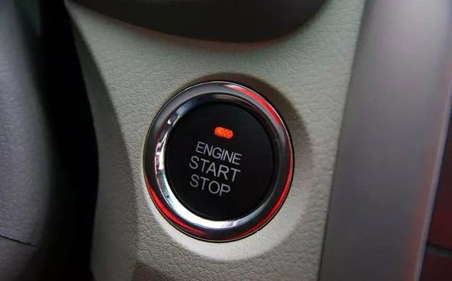 这车用中文按钮却不是比亚迪，1台比40台唐还贵4000块！