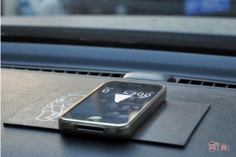 HUD抬头显示是什么鬼？它为何被认为是高端货？