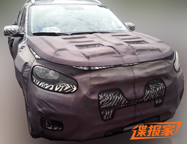 起亚全新紧凑型SUV谍照曝光 或命名KX4