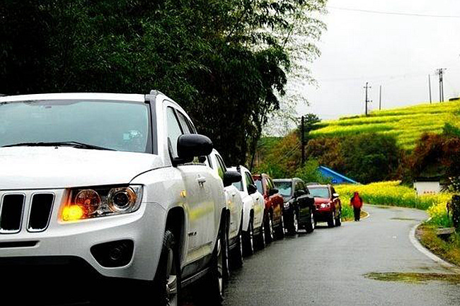 【用车】安全守则 城市SUV越野时最应该注意什么？