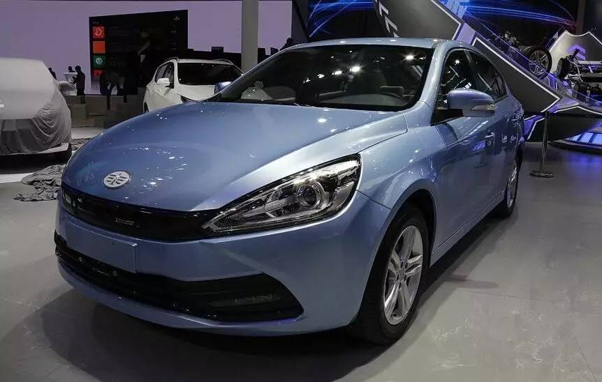 这2款合资车预售价5万起？国产轿车怎么破？