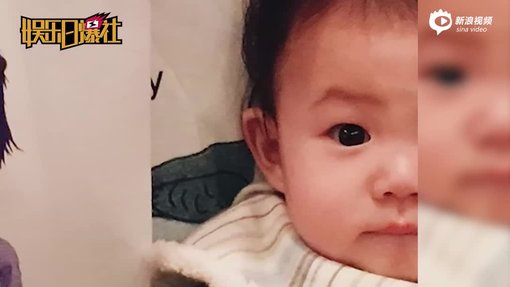 陈冠希晒童年照与女儿对比