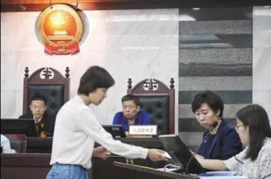 120万的特斯拉在北京不能上牌照，这“锅”谁来背？