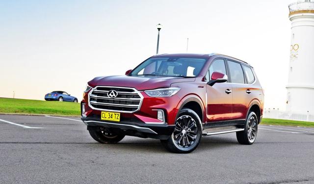 55亿《战狼2》带不火BJ40，国产硬派SUV路在何方？