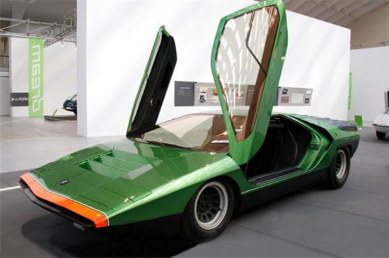 五花八“门”：细数那些独特的车门设计