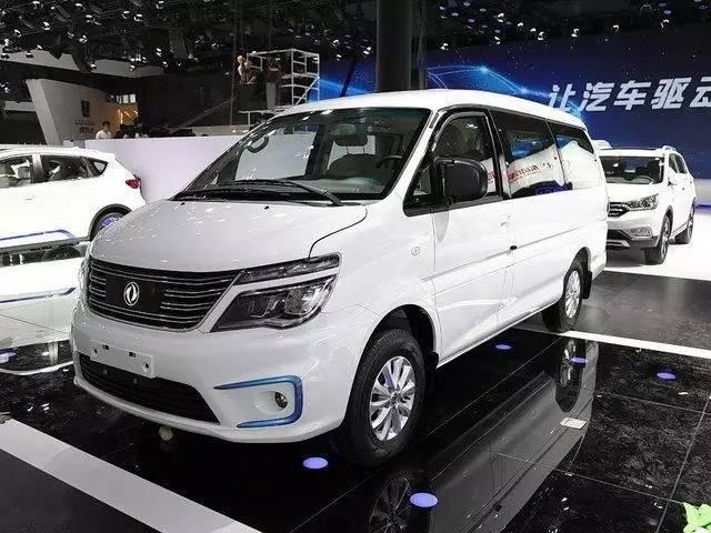 这款MPV 长安欧尚的价格，比GL8高，比宝骏730更长更宽