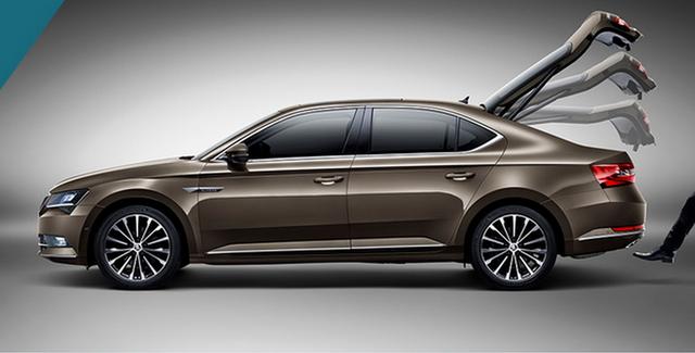 迈腾卖疯了，速派13万为何无人问津？