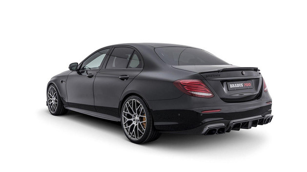 2017法兰克福车展 巴博斯推700马力E63 S