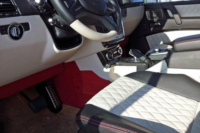 6轮皮卡居然要988万，底盘不输乌尼莫克，却被光头小伙买回家拉柴