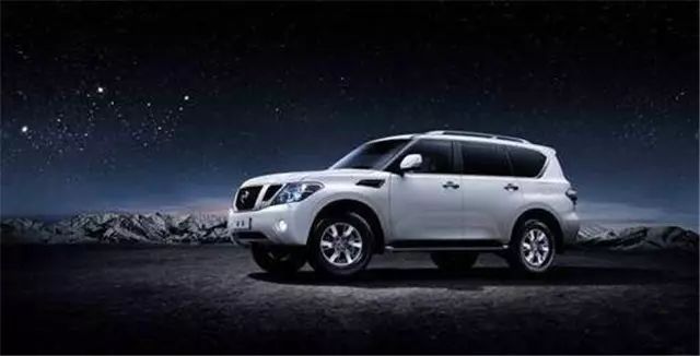 看到宝马X7的照片 奥迪Q8放了一万个心