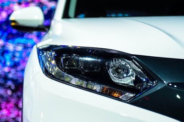 2018款缤智（VEZEL）上市  联手teamLab 升级“先锋艺术”品牌形象-图3