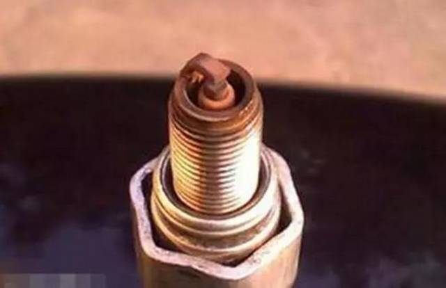 保养别只换机油和机滤 这几个部位不保养也可以要命