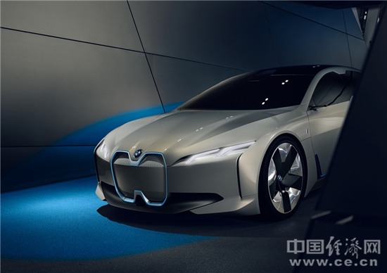 BMW i Vision Dynamics概念车亮相法兰克福车展