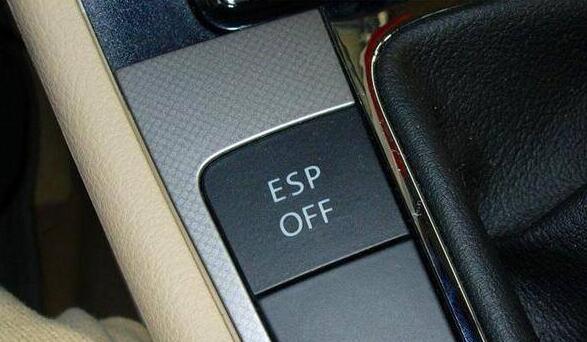 国人喜欢吹牛炫耀的配置 国外竟然都是标配