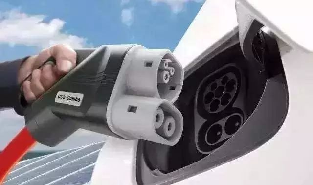 禁售燃油车被提上议程，谁将从中获益？