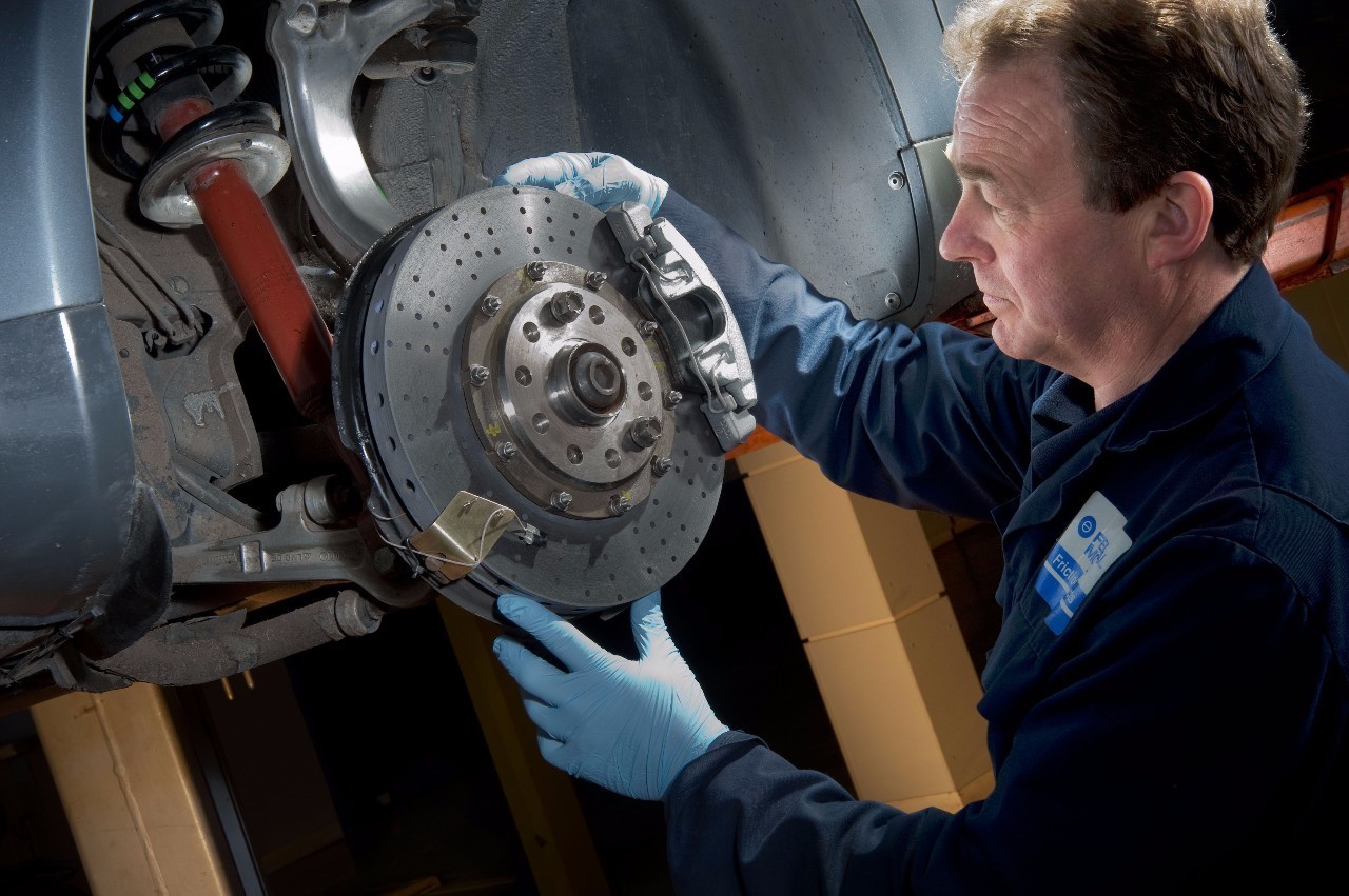 哪些原因会导致刹车力不足？