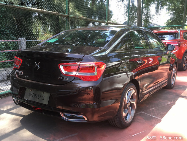 新款DS 5LS正式发布 或将10月份正式上市