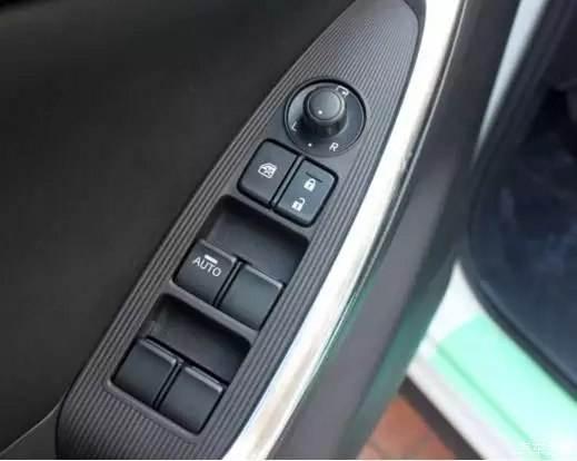 长期这么开车 你的爱车撑不了多久！