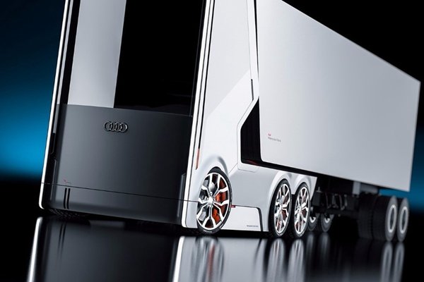 这是传说中的奥迪无人卡车亮瞎你的眼！