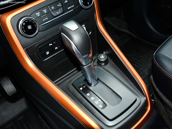 一年薪水能买台新车 盘点8万元买到的高颜值SUV-图10