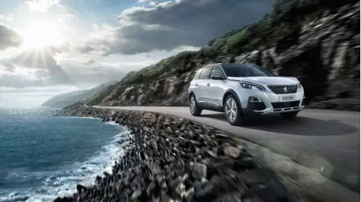 7座SUV品质首选 东风<a class=