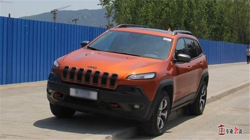 这几个很容易被忽略的驾驶技巧，你get到了吗？