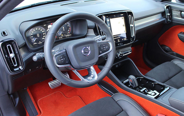 沃尔沃全新XC40正式亮相 配备安全系统