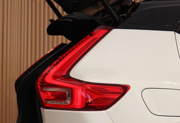 沃尔沃全新XC40正式亮相 配备安全系统