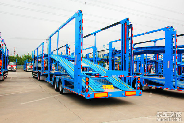 交付50台轿运车 广汽日野牵手重庆嘉川