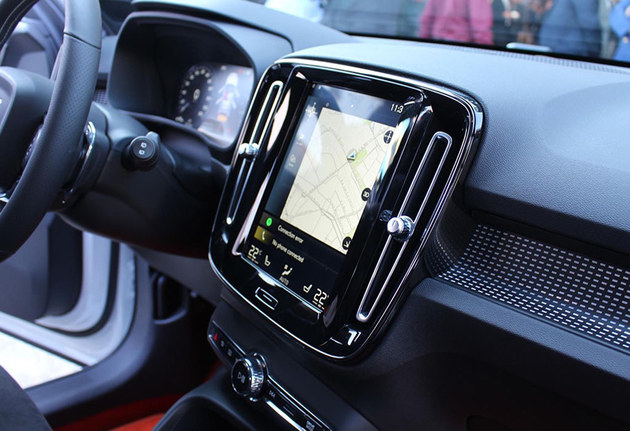 沃尔沃全新XC40正式亮相 配备安全系统