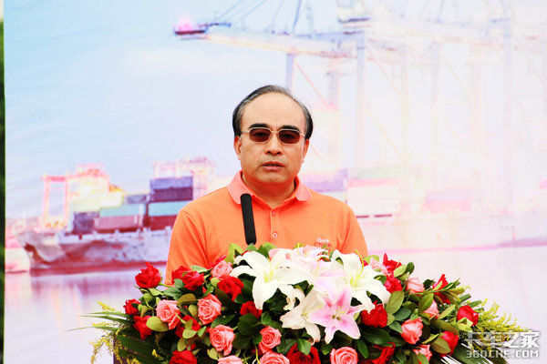 交付50台轿运车 广汽日野牵手重庆嘉川