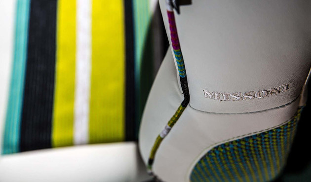 曝菲亚特500C特别版官图 外观鲜艳明丽