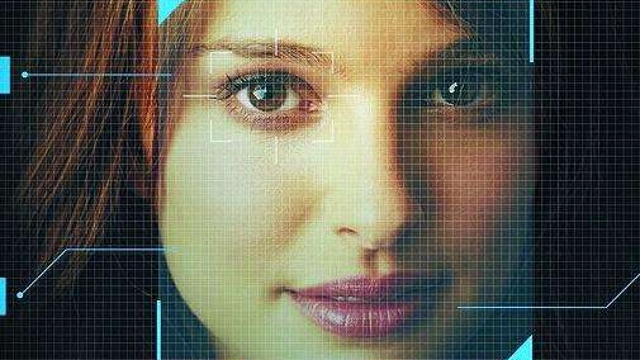 “刷脸取快递”来了 自提柜人脸识别5秒完成